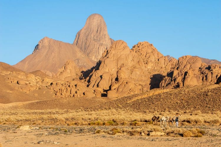 Randonnée dans le Hoggar : de l’Atakor à la Taessa