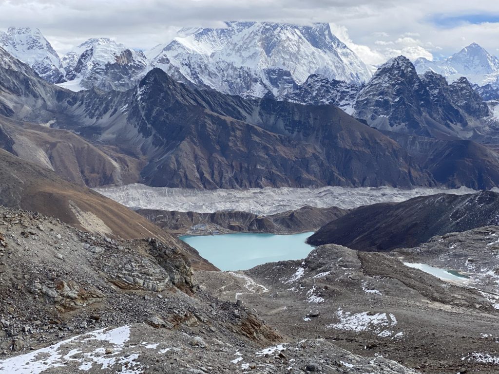 Vue sur Gokyo et l'Everest