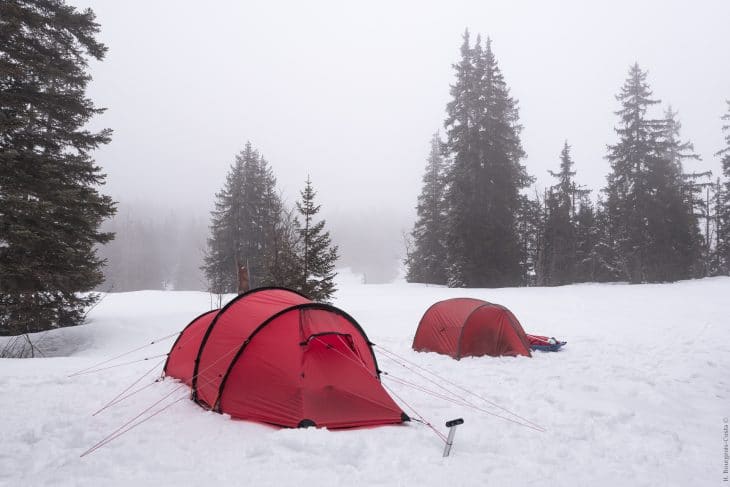 Bivouac sur la Grande traversée du Vercors à ski-pulka