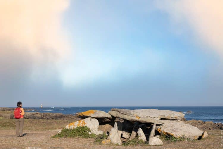 Dolmen sur le tour de l'île d'Yeu