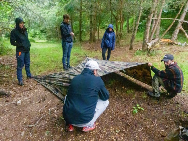 Comment dormir sous une bâche ou un tarp ?