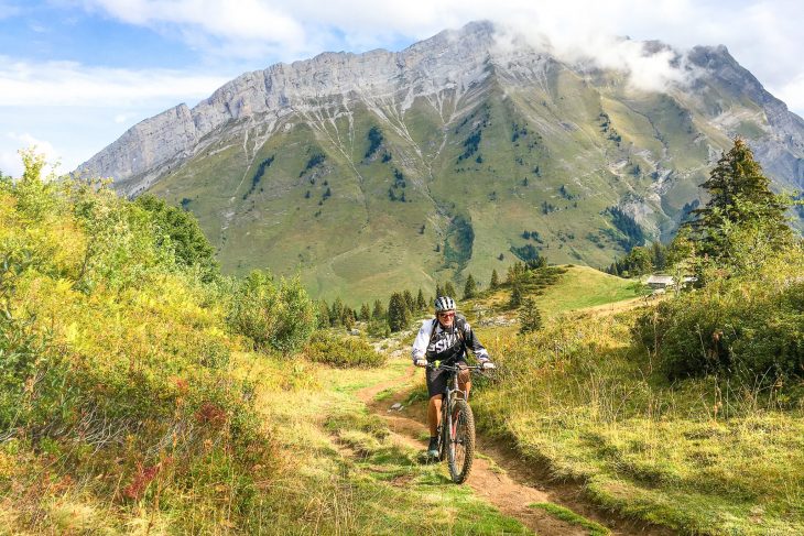 VTT électrique dans le Val d'Arly