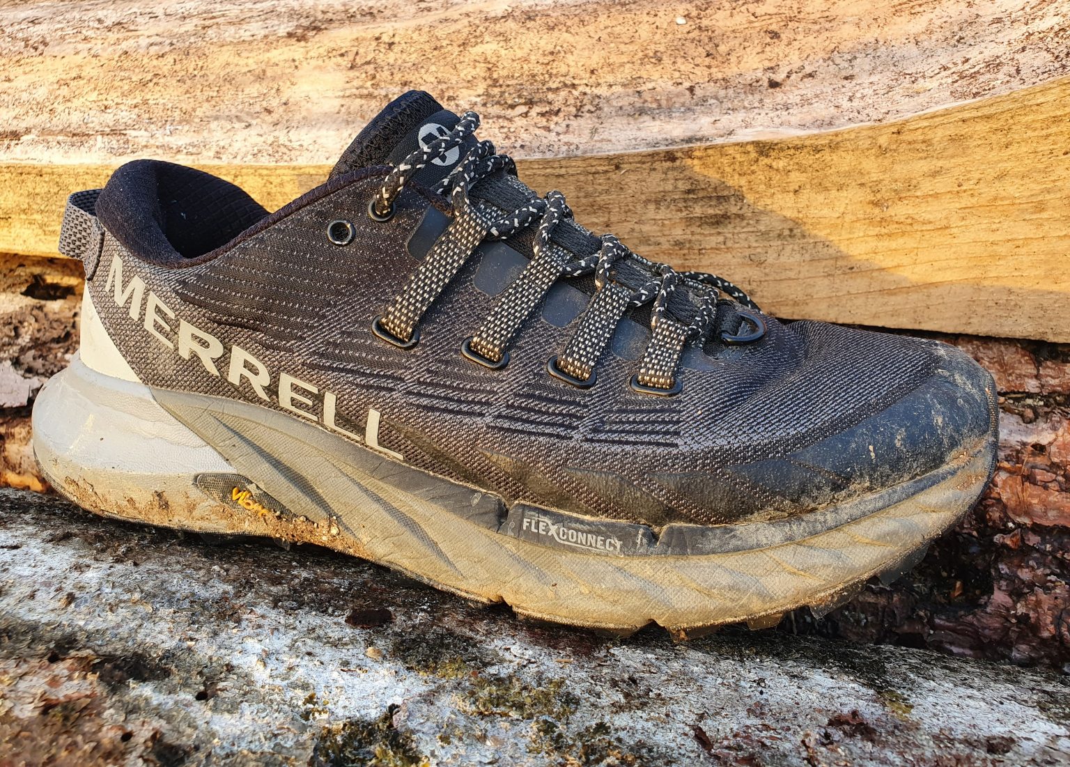 chaussures Merrell Agility Peak 4