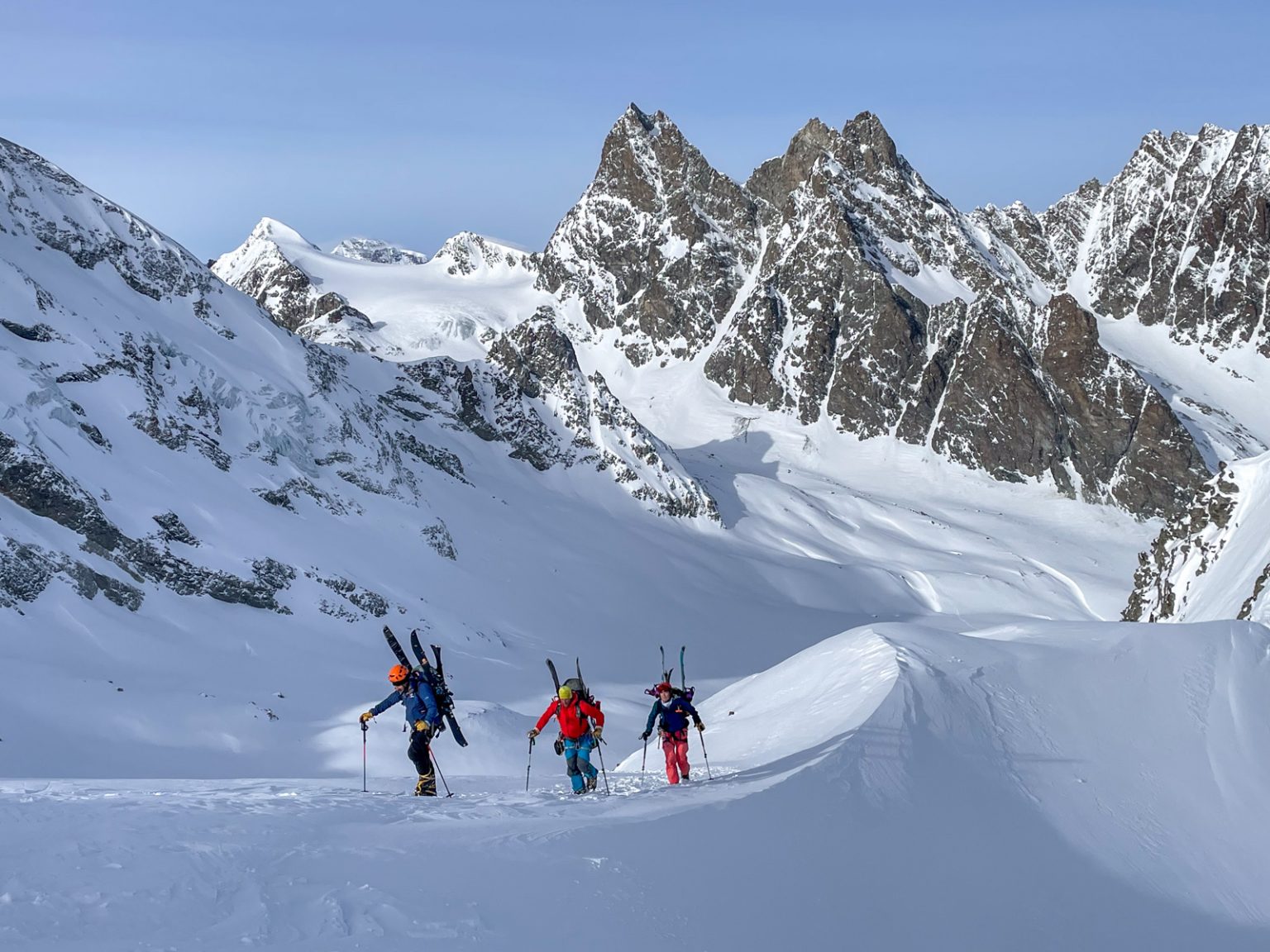 Raid : Arolla - Zermatt en raid splitboard