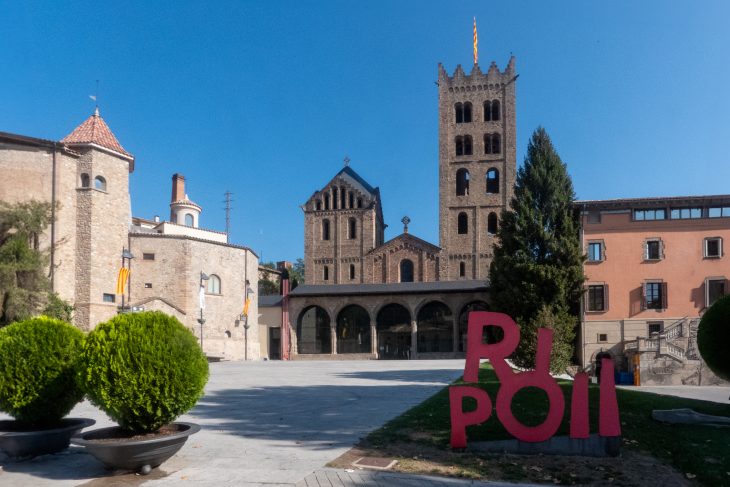 Randonnée en Catalogne : des Pyrénées de Gérone à la Costa Brava