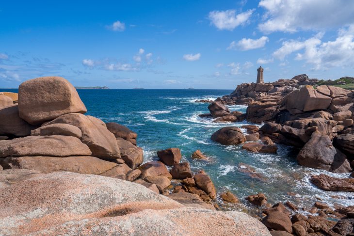 Phare de Ploumanac'h, Tour de la Côte de Granit Rose