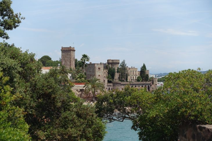 Château de Théoule-sur-Mer - GR®51, de Marseille à Nice