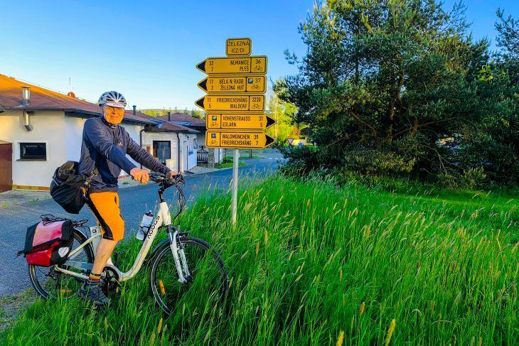 A vélo sur l’EuroVélo 13 du Rideau de Fer en République Tchèque