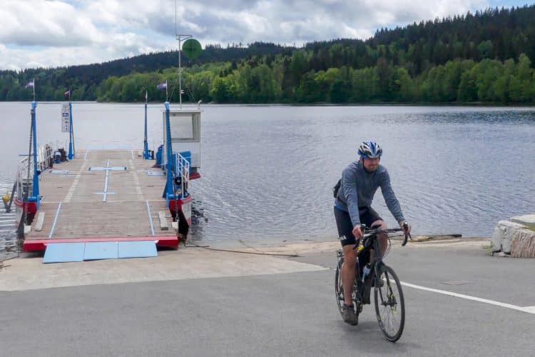 A vélo sur l’EuroVélo 13 du Rideau de Fer en République Tchèque